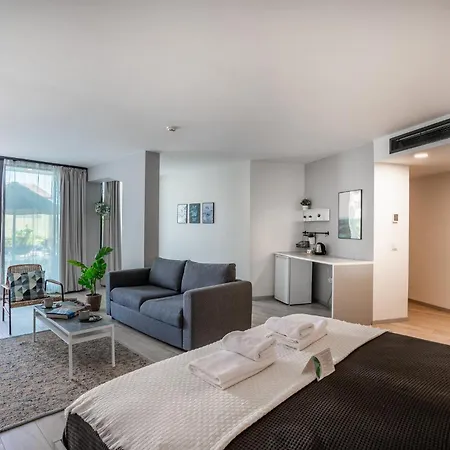 Ξενοδοχείο Payava By True Blue *