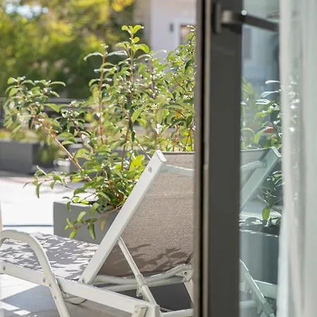 Payava By True Blue Hotel