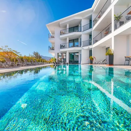 Payava By True Blue Kalkan