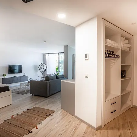 Payava By True Blue Hotel *