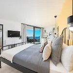 Payava By True Blue Hotel *